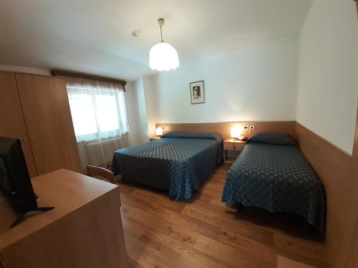 Hotel Garni Miramonti Falcade Extérieur photo