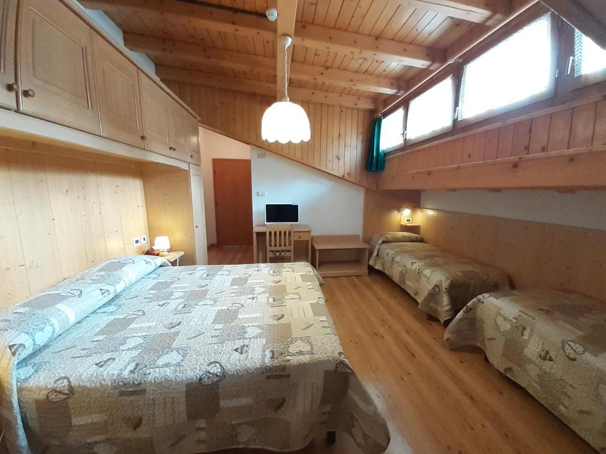 Hotel Garni Miramonti Falcade Extérieur photo